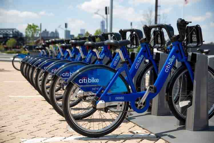 Information about bike rentals will become available in Internet applications